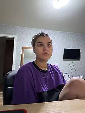 Snapshot of WednesdayMila chatting on January 16, 2026, 3:27 pm WednesdayMila online show from January 16, 2026, 3:27 pm