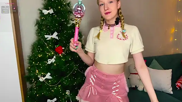 LollyCute online show from January 6, 2026, 1:31 am