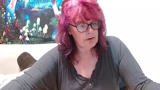 ladylavende3 online show from October 19, 2025, 7:11 am