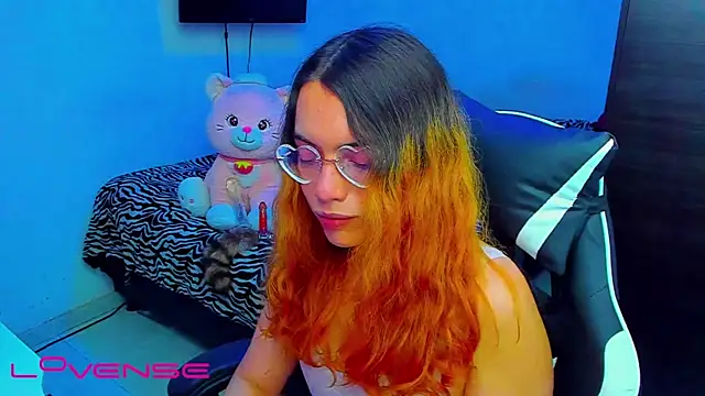 lillykittyyy online show from April 24, 2026, 4:25 am