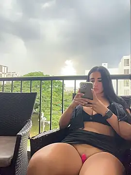 RoseOnYou online show from February 19, 2026, 9:12 pm