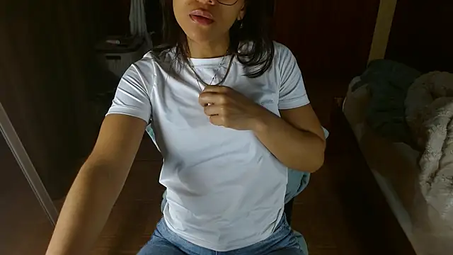 jossypb online show from April 3, 2026, 3:24 am