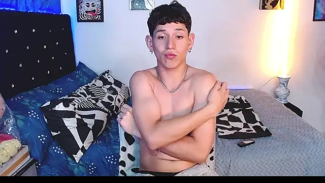 yorsamm smit online show from February 12, 2026, 4:01 am