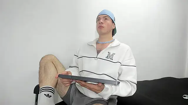 VelloTouch online show from January 8, 2026, 7:31 pm