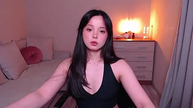 lia hetty online show from April 23, 2026, 5:36 pm