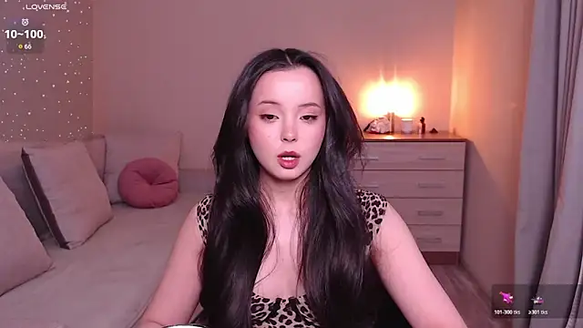 Snapshot of lia_hetty chatting on February 6, 2026, 2:13 pm lia hetty online show from February 6, 2026, 2:13 pm