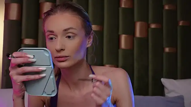 Snapshot of AmeliaAngel chatting on February 23, 2025, 7:11 am AmeliaAngel online show from February 23, 2025, 7:11 am