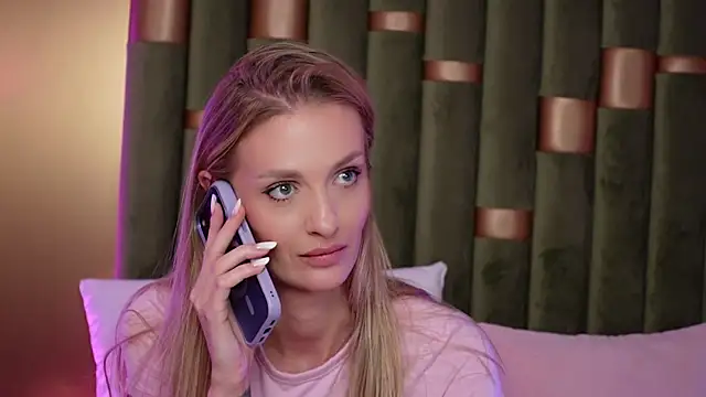 AmeliaAngel online show from January 5, 2026, 5:27 pm