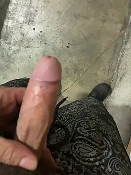 mast3r305 online show from January 9, 2026, 6:59 pm