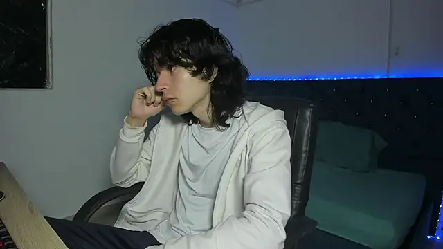 Snapshot of jack_grealish01 chatting on February 24, 2026, 3:29 am jack grealish01 online show from February 24, 2026, 3:29 am