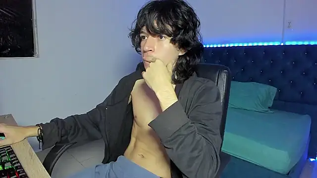 Snapshot of jack_grealish01 chatting on February 1, 2026, 2:43 am jack grealish01 online show from February 1, 2026, 2:43 am