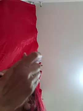 cintia love online show from April 9, 2026, 10:05 pm