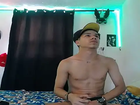 Snapshot of YourSecretCraving chatting on January 17, 2026, 8:56 pm YourSecretCraving online show from January 17, 2026, 8:56 pm