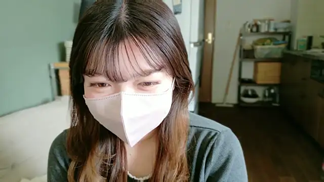 Snapshot of __Yui_ chatting on February 27, 2026, 2:01 am Yui online show from February 27, 2026, 2:01 am