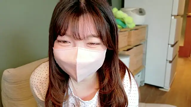   Yui  online show from March 3, 2026, 3:02 am