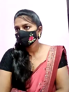 Snapshot of Tamil_Hot_Anu chatting on February 18, 2026, 10:17 pm Tamil Hot Anu online show from February 18, 2026, 10:17 pm