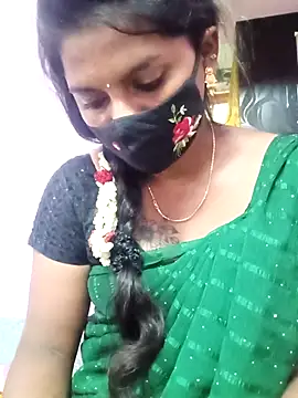 Snapshot of Tamil_Hot_Anu chatting on February 15, 2026, 3:51 am Tamil Hot Anu online show from February 15, 2026, 3:51 am