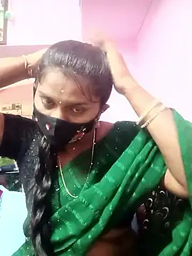 Snapshot of Tamil_Hot_Anu chatting on January 18, 2026, 8:29 am Tamil Hot Anu online show from January 18, 2026, 8:29 am