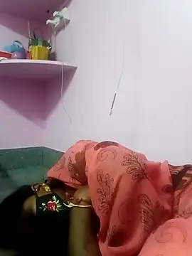 Snapshot of Tamil_Hot_Anu chatting on February 12, 2026, 12:21 am Tamil Hot Anu online show from February 12, 2026, 12:21 am