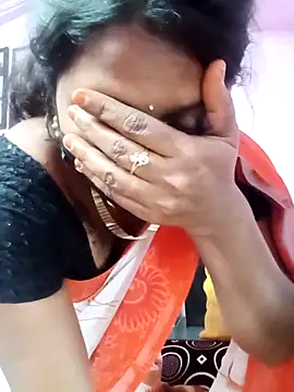 Snapshot of Tamil_Hot_Anu chatting on February 15, 2026, 11:25 pm Tamil Hot Anu online show from February 15, 2026, 11:25 pm