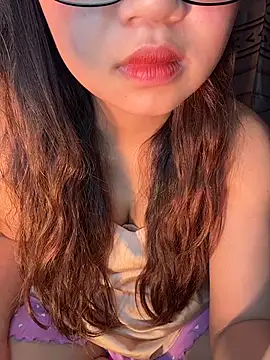 Snapshot of Bong_lovelyy chatting on January 19, 2026, 3:16 pm Bong lovelyy online show from January 19, 2026, 3:16 pm