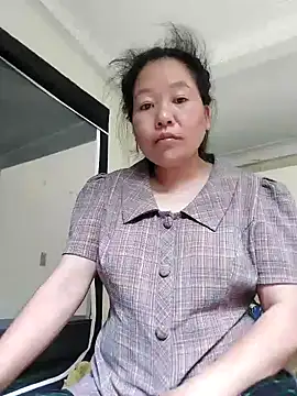 donaaa2 online show from April 1, 2026, 8:04 am