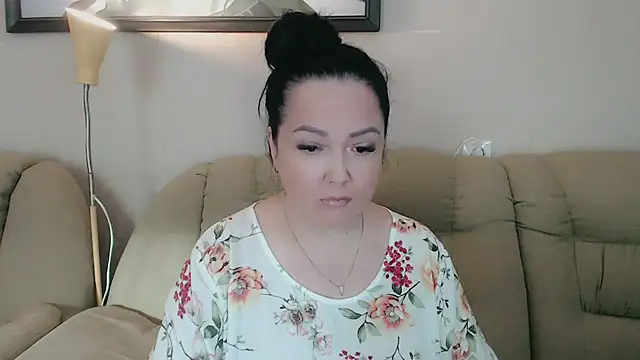 infinity loveliness online show from February 12, 2026, 7:19 am