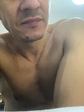 slabyhrac online show from February 14, 2026, 3:07 am