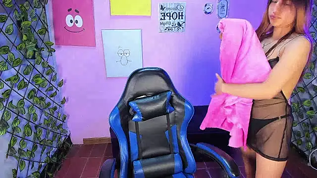 Snapshot of Anny__Sweet_ chatting on January 7, 2026, 12:10 pm Anny Sweet online show from January 7, 2026, 12:10 pm