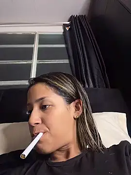 vicky bass  online show from June 21, 2026, 3:34 am