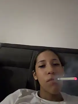 vicky bass  online show from May 16, 2026, 11:26 pm