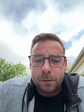 jeremy14270 online show from June 13, 2026, 6:22 am
