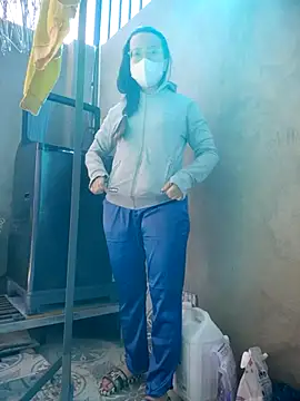 lina loveee online show from February 15, 2026, 3:07 am