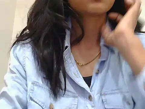 Snapshot of hina_001 chatting on February 1, 2026, 6:33 am hina 001 online show from February 1, 2026, 6:33 am