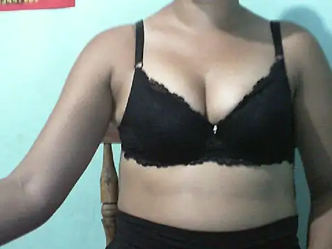 anacarada online show from January 8, 2026, 5:41 pm