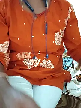 Meena Meenakshi online show from February 24, 2026, 5:41 am