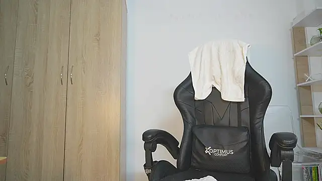 celestes777 online show from March 2, 2026, 6:48 pm