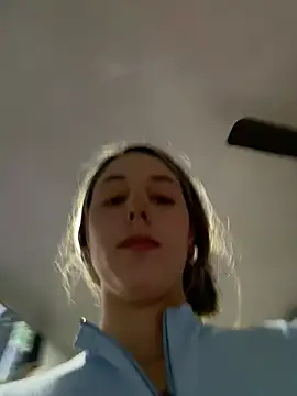 lriana miller online show from February 15, 2026, 8:08 pm