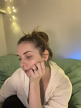 Julia GraceOF online show from January 10, 2026, 10:27 pm