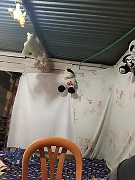 Snapshot of chiquitahot_ chatting on March 19, 2026, 12:49 pm chiquitahot online show from March 19, 2026, 12:49 pm