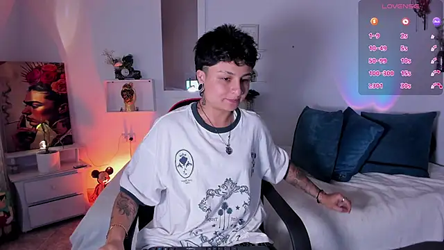 Zury Ramirez online show from February 6, 2026, 8:49 pm