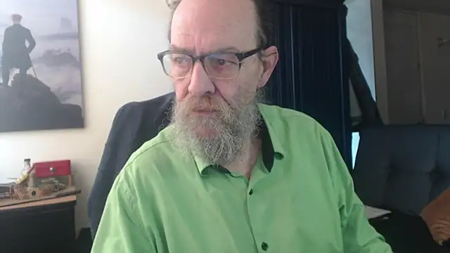 Uncle Hottie online show from June 25, 2026, 3:28 pm