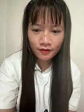 Suni-ii online show from March 29, 2026, 2:35 am