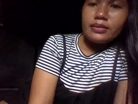 sweetprinces08 online show from February 19, 2026, 7:16 am