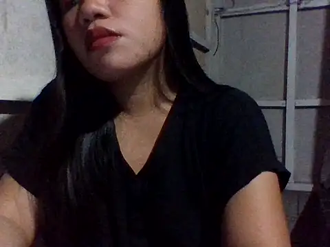 sweetprinces08 online show from January 13, 2026, 5:50 pm