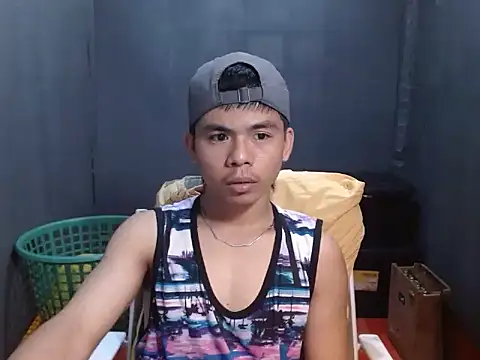 pinoymonstercock xx online show from January 7, 2026, 6:29 am