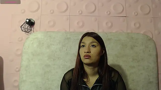 yuyis 15 online show from January 8, 2026, 11:27 am