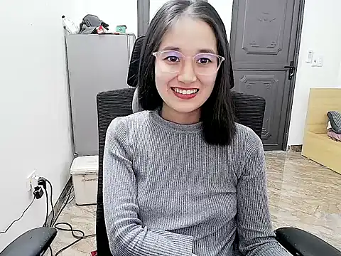 Shulee- online show from January 6, 2026, 4:05 am