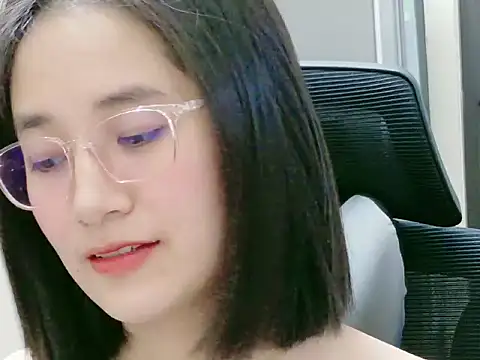 Shulee- online show from March 10, 2026, 3:32 am