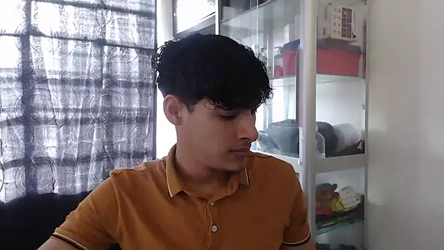 MaxStar26 online show from February 8, 2026, 12:36 pm